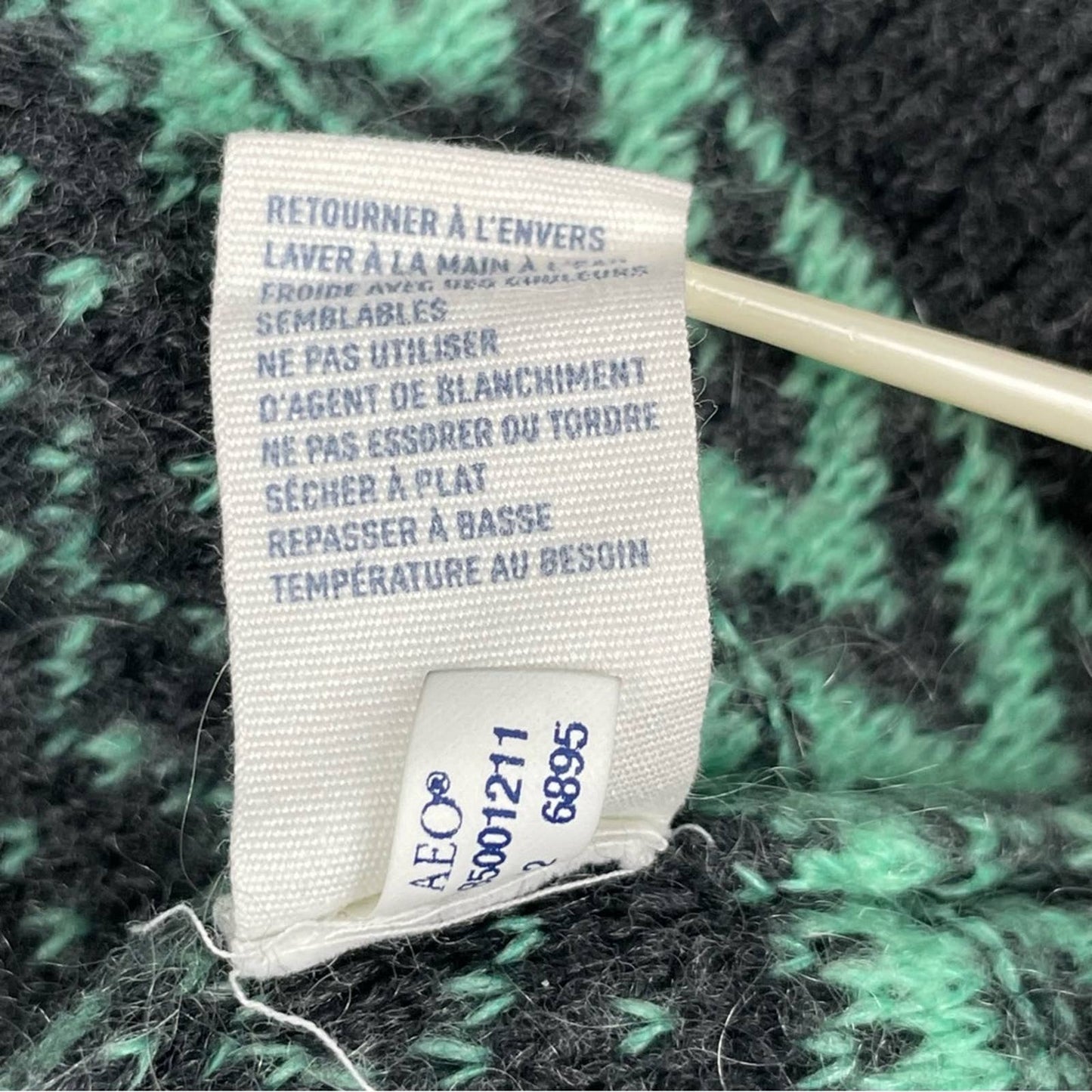 AEO American Eagle Wool Mohair Blend Stripe Geometric Mint Green Gray Sweater Size M
