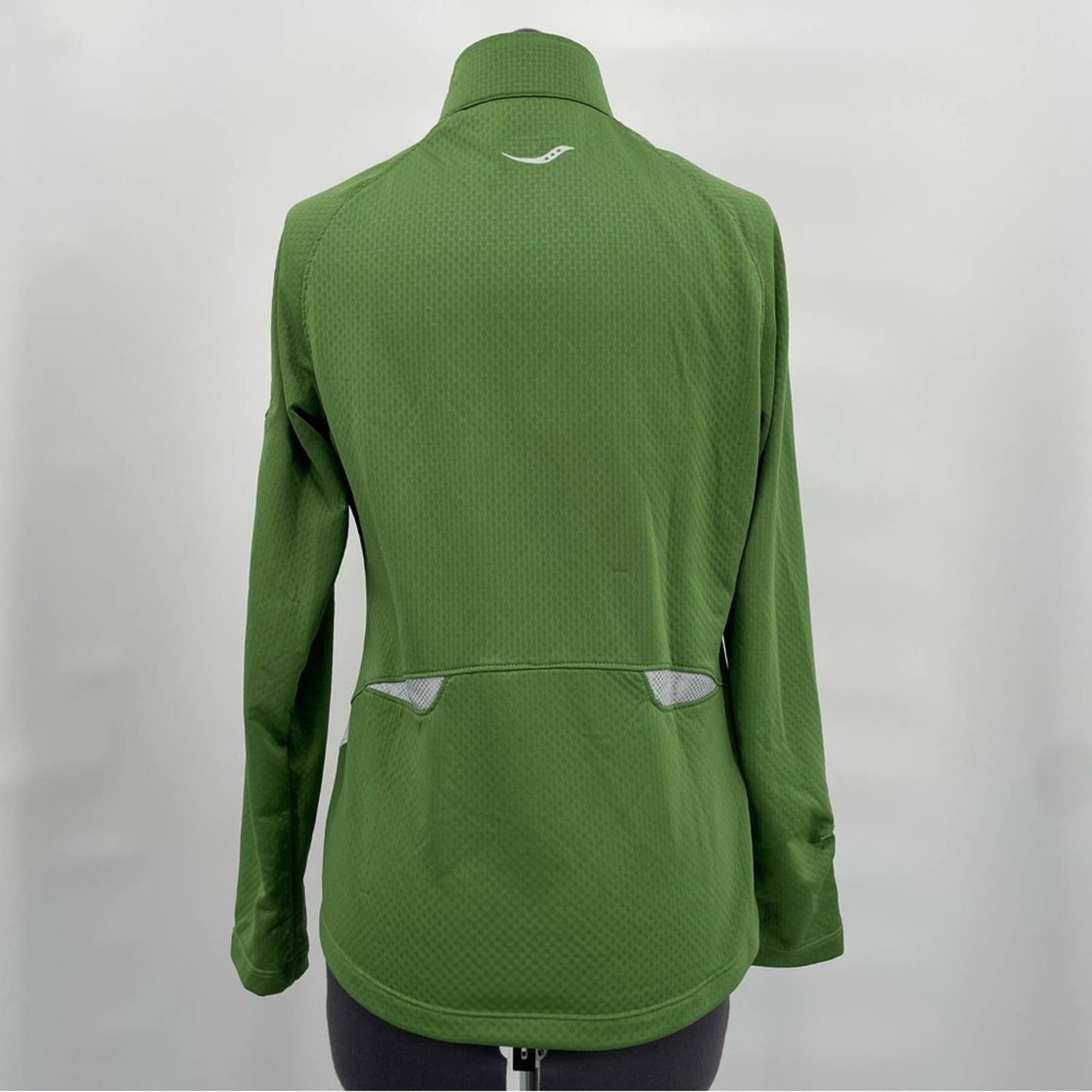 Saucony Green White Silver Wicking Long Sleeve Pullover Running Tee Reflective Size S