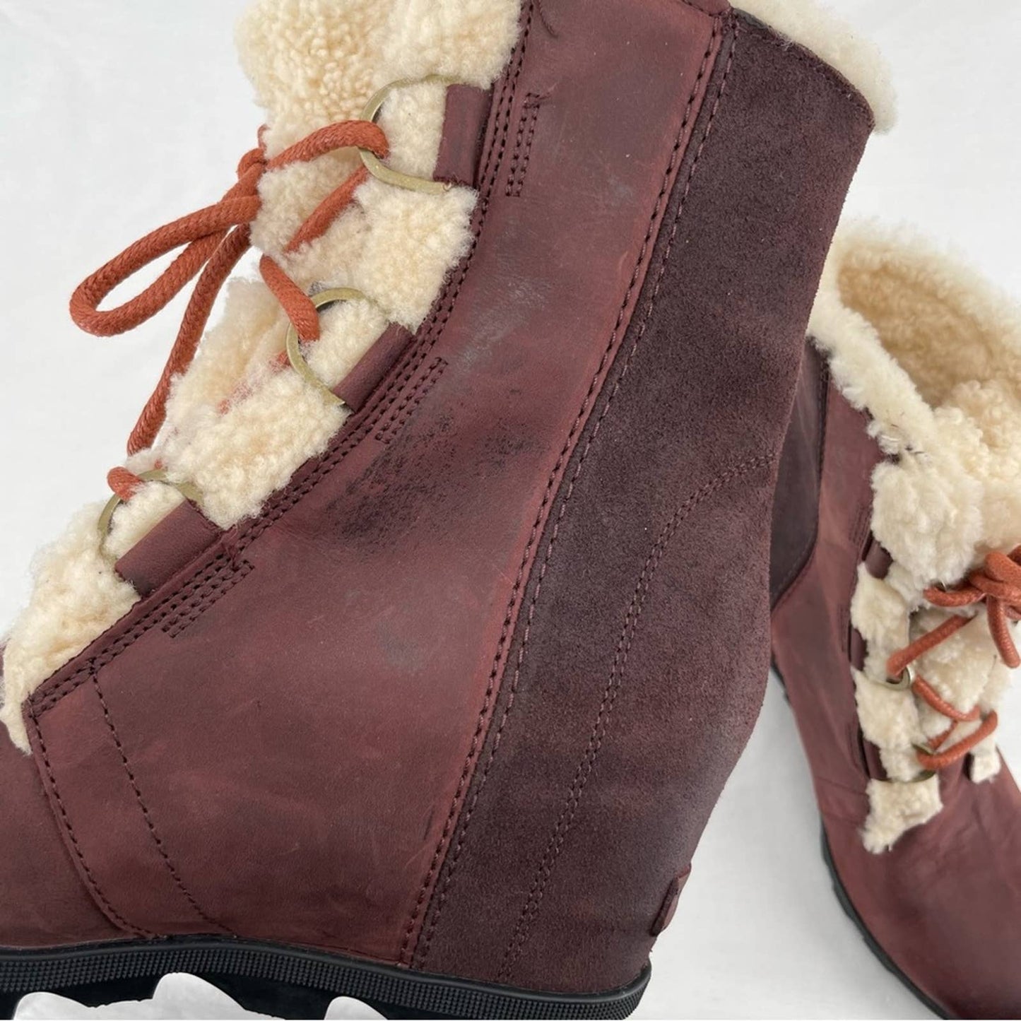 Sorel Joan of Arctic II Cattail Leather Suede Shearling Trim Wedge Mid Boots Size 9