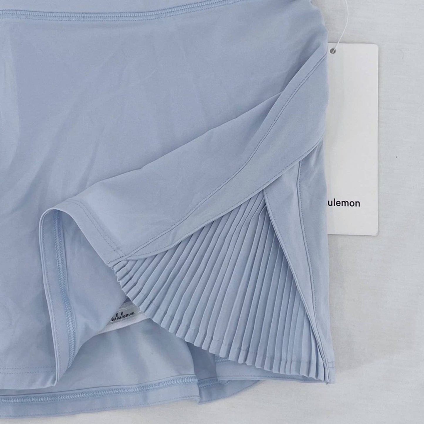 NWT Lululemon Play Off The Pleats Daydream Light Lilac Blue Skirt Skort Pleats Size 8
