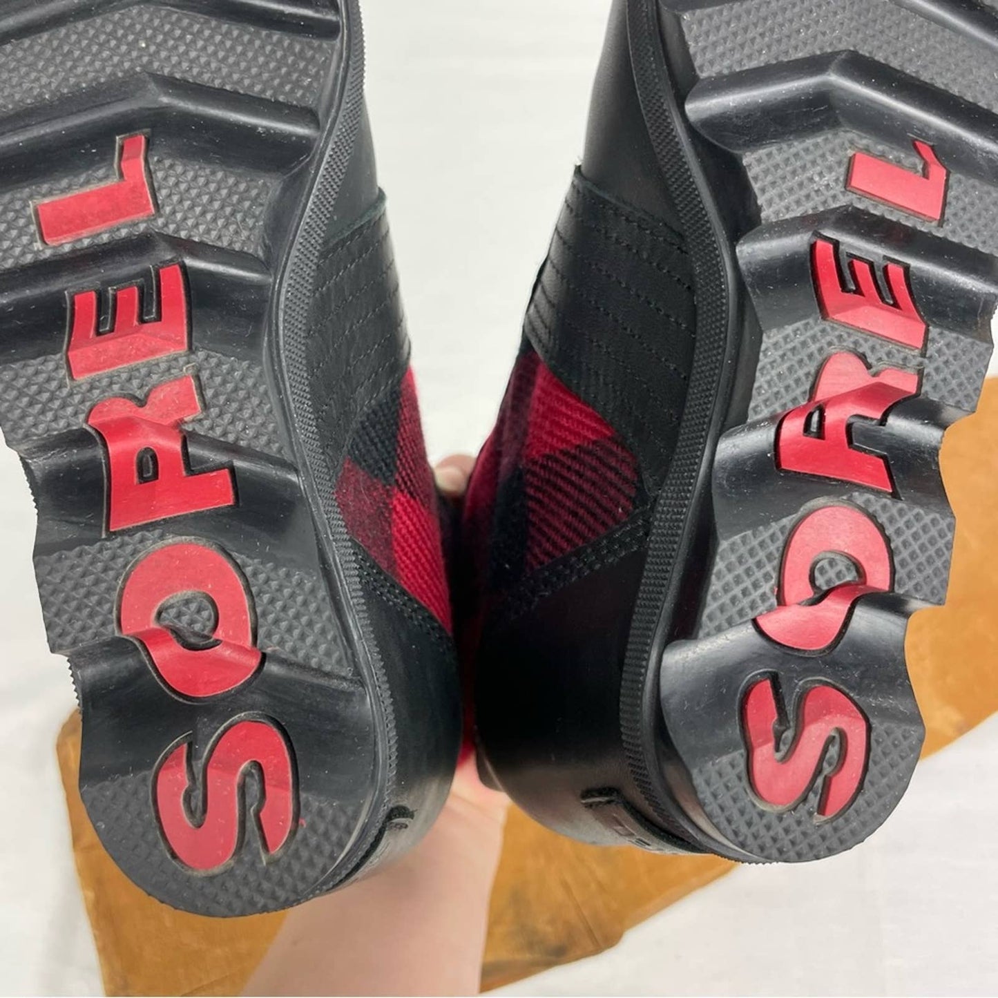 Sorel Lexie Wedge Ankle Bootie Red Black Buffalo Plaid Check Leather Trim Size 6