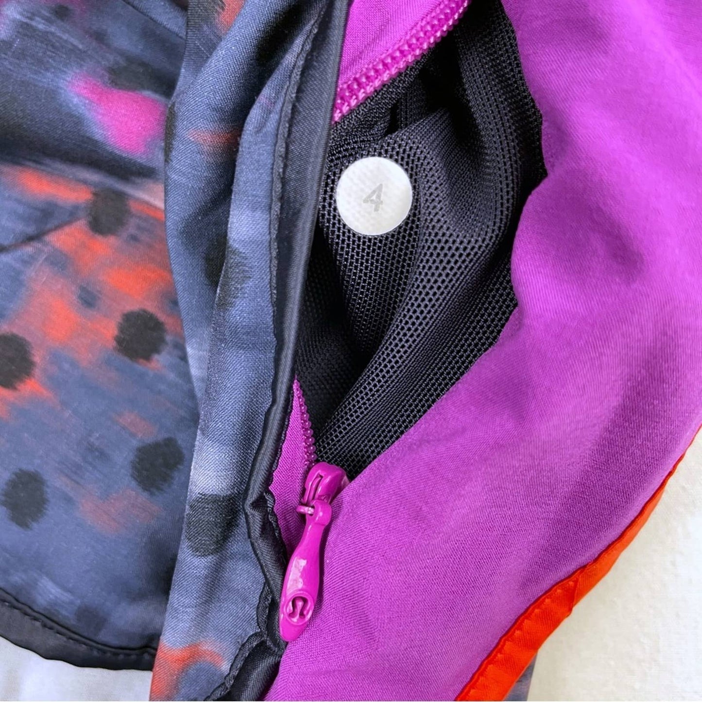 Lululemon Super Squad Short Windy Blooms Print Running Active Athletic Shorts Size 4