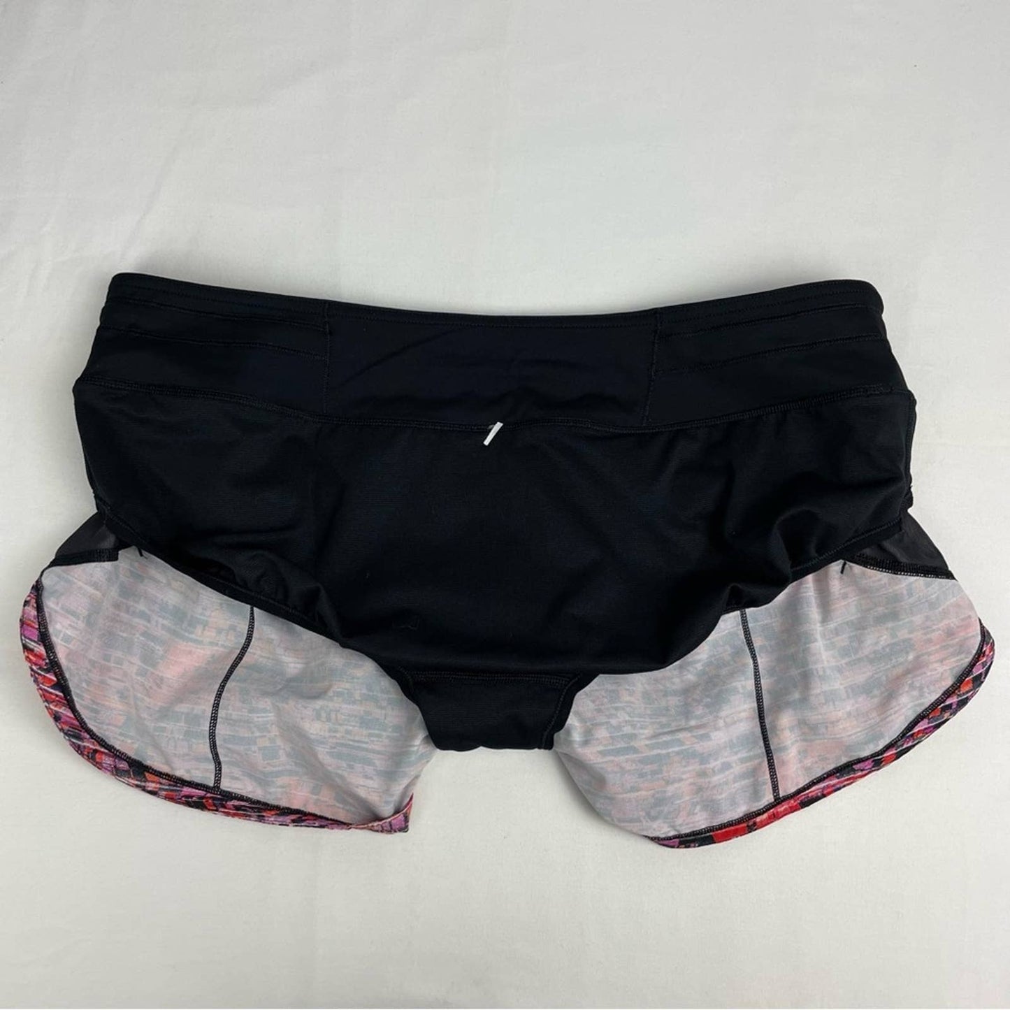 Lululemon Speed Up Short Flash Pleat Orange Multi Black Striped Running Shorts Size 10