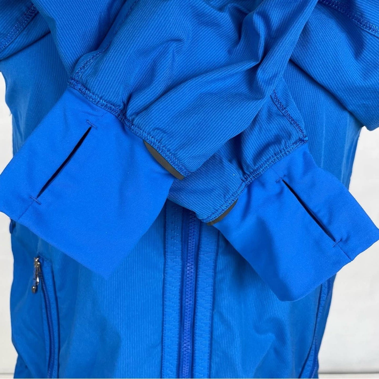 Lululemon Run Bandit Jacket Baroque Blue Removable Hood Running Utility Coat Size 6