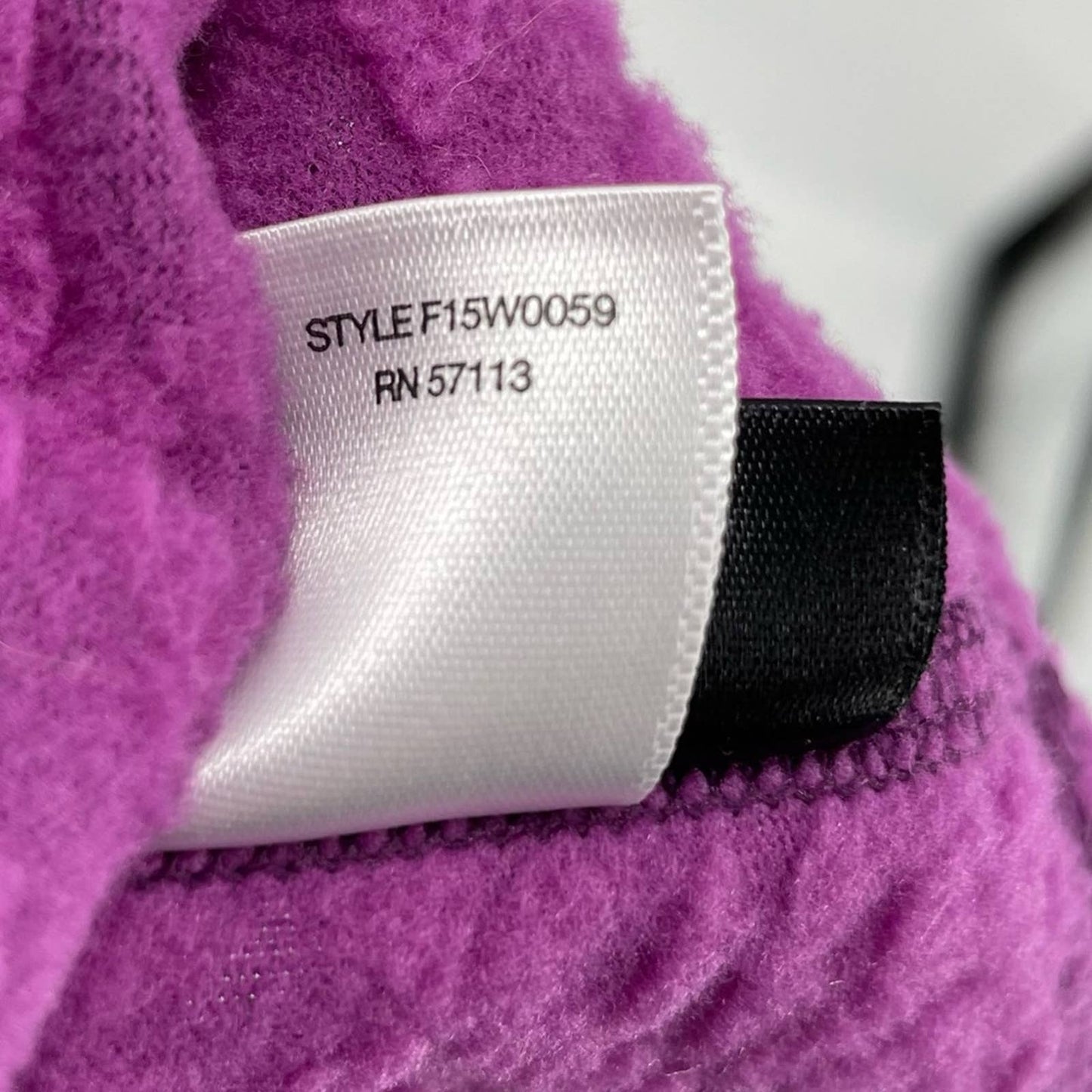 EMS Eastern Mountain Sports Bright Purple Pullover Fleece Jacket Top Snap Neck Size S