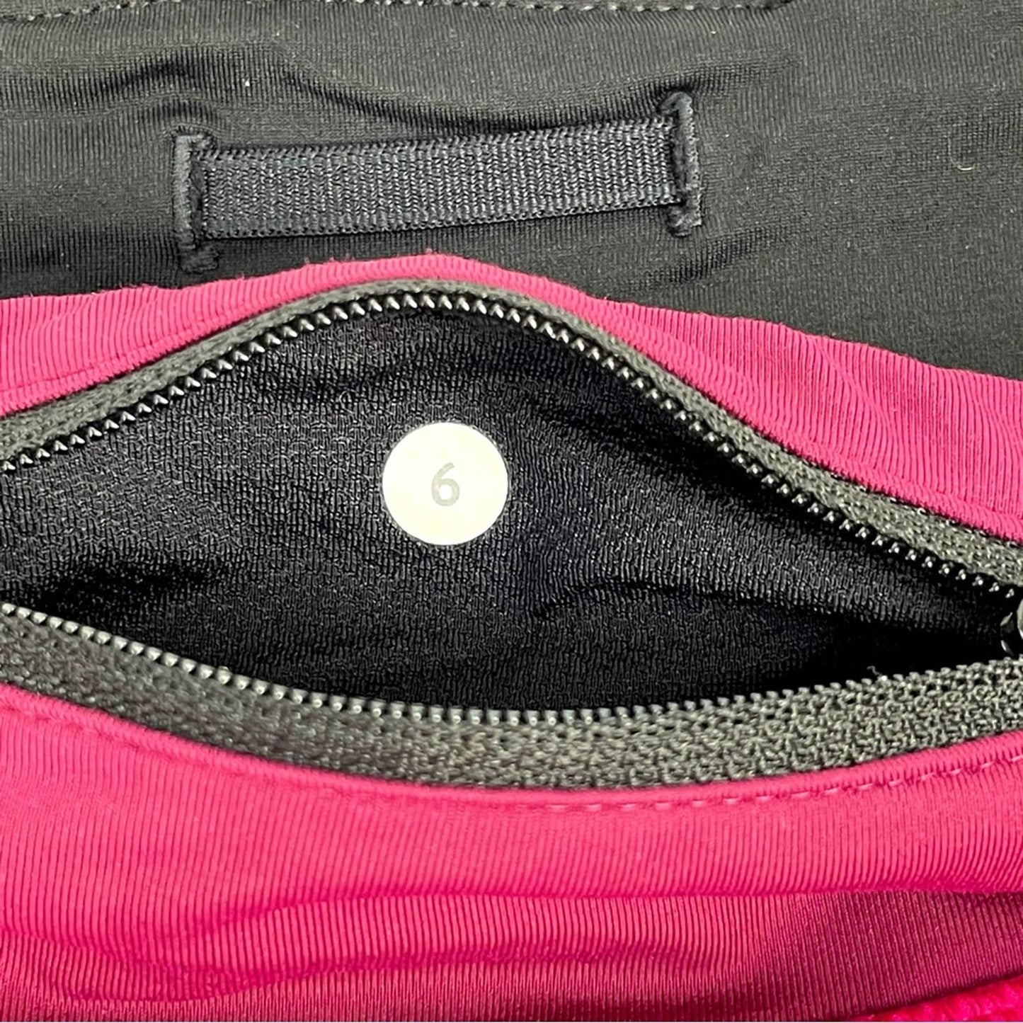 Lululemon Speed Short Jewelled Magenta Bright Pink Running Athletic Activewear Size 6