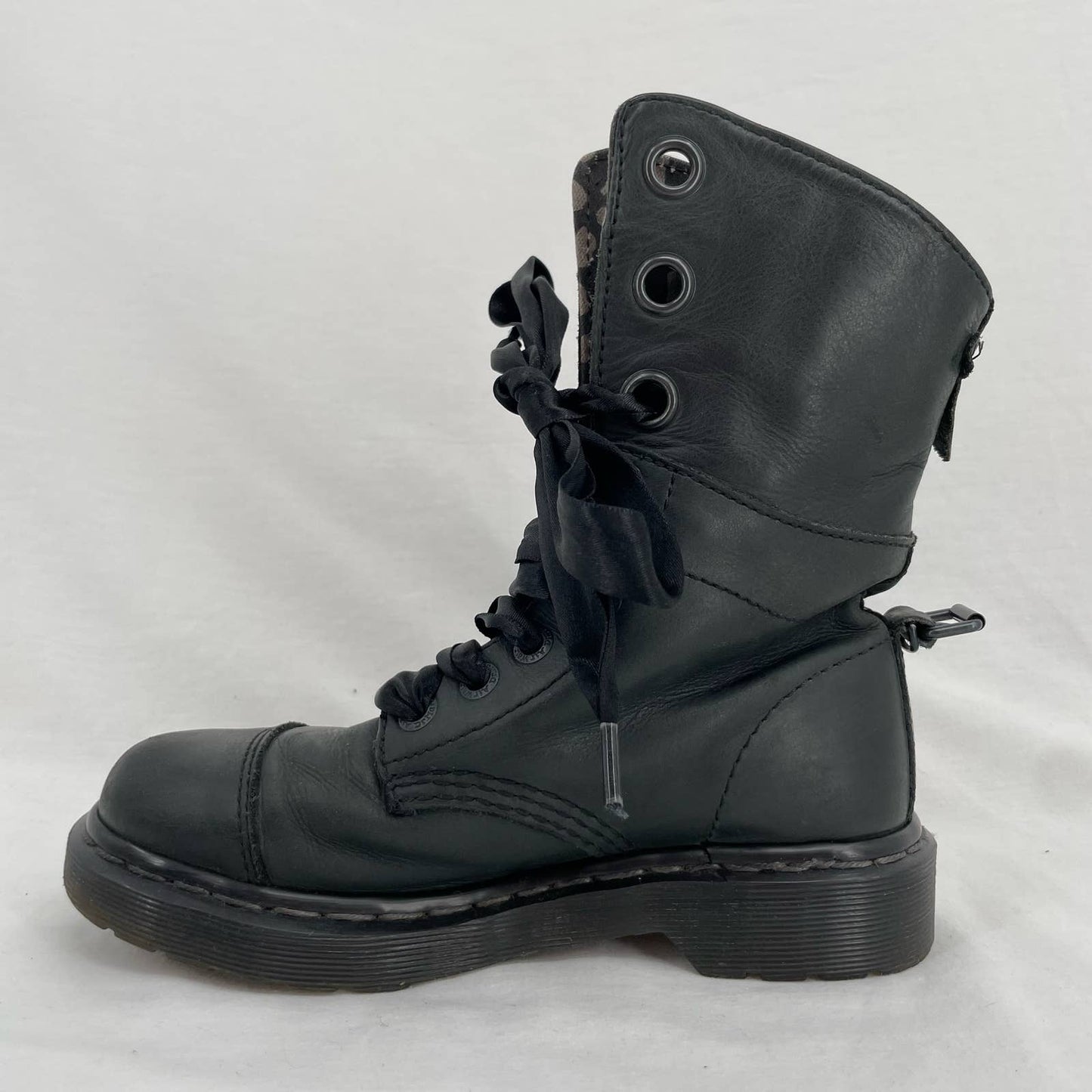 Dr. Martens Aimilie Dark Leather Fold Over Gray Animal Print Biker Grunge Boots Size 5