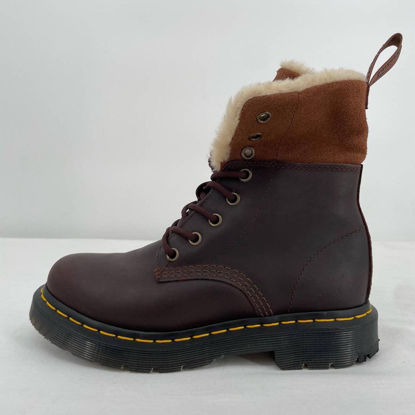 Dr. Marten’s 1460 Kolbert Boots Brown Oiled Leather Faux Fur Lined Winter Style Size 6