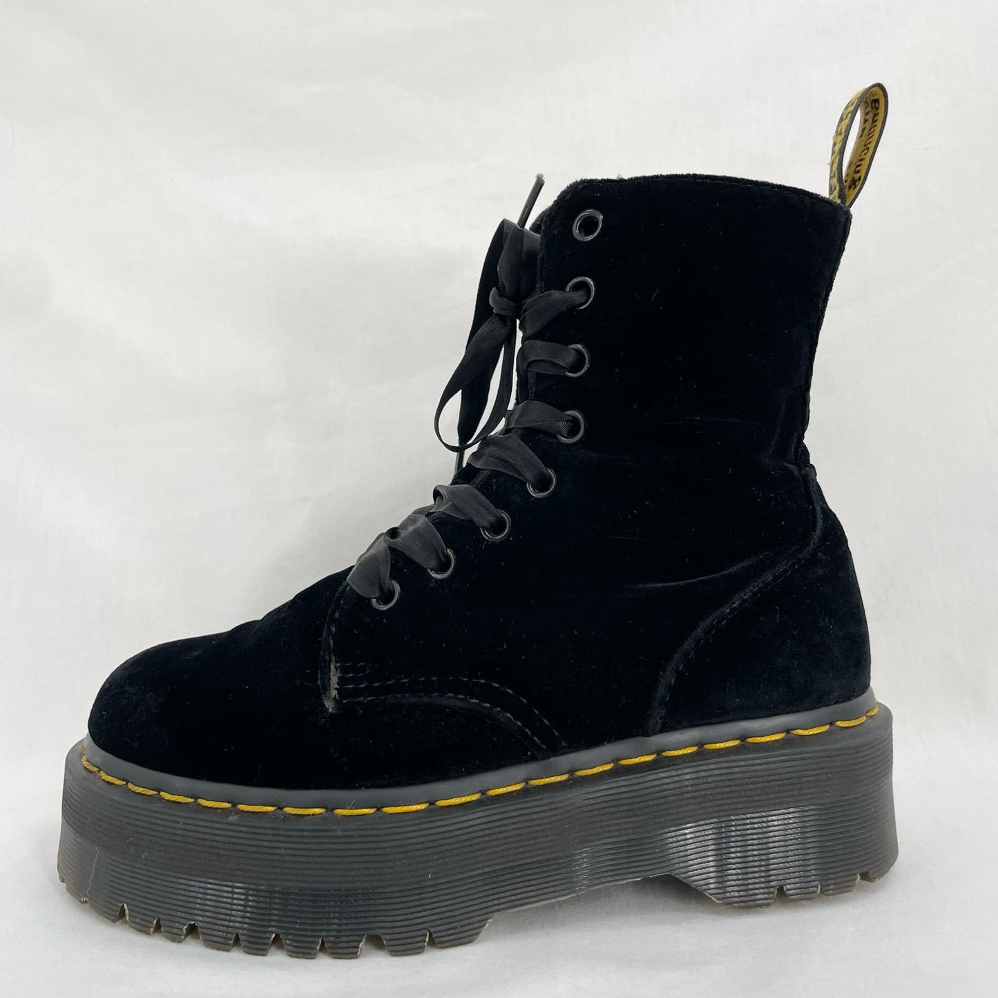 Dr. Martens Jadon Black Brushed Velvet Platform Ribbon Lace Zip Goth Boots Size US 5