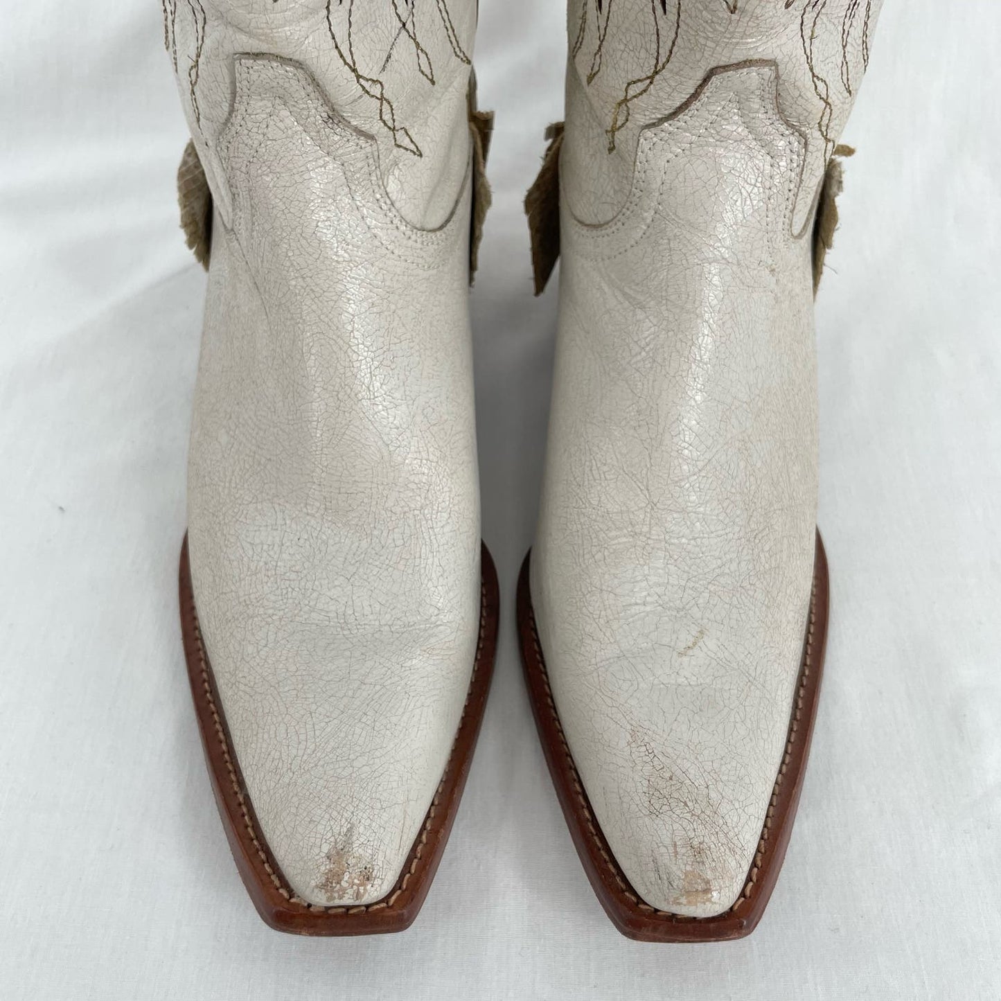 Lucchese x Kacey Musgraves Golden Arrow White Leather Cowboy Boots RARE Size 9.5