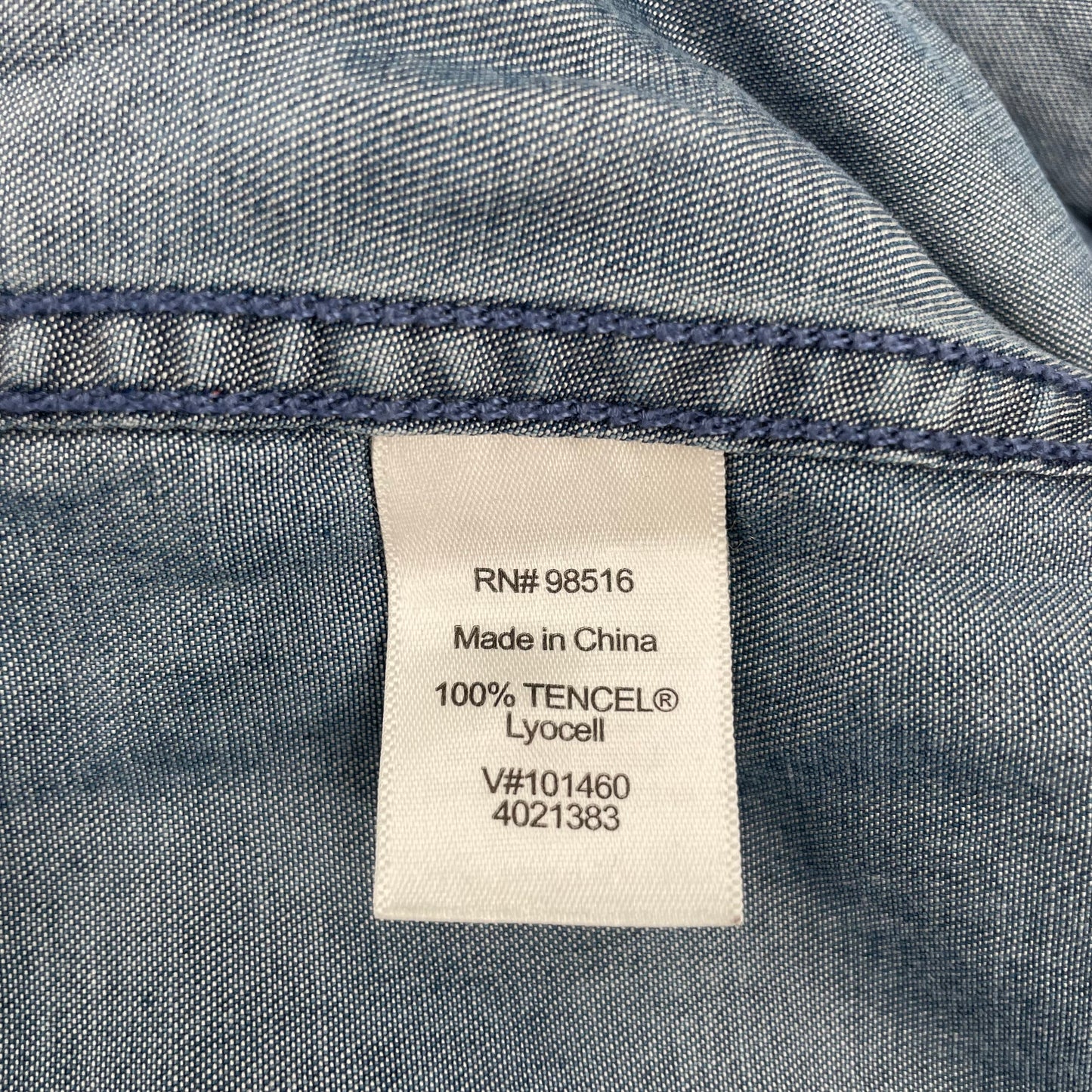 Coldwater Creek Paisley Chambray Button Up Top Blouse Denim Blue Western Size 8