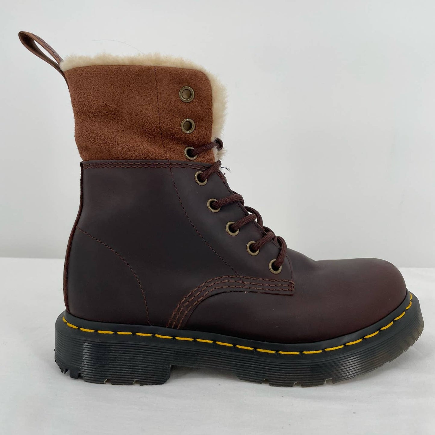 Dr. Marten’s 1460 Kolbert Boots Brown Oiled Leather Faux Fur Lined Winter Style Size 6