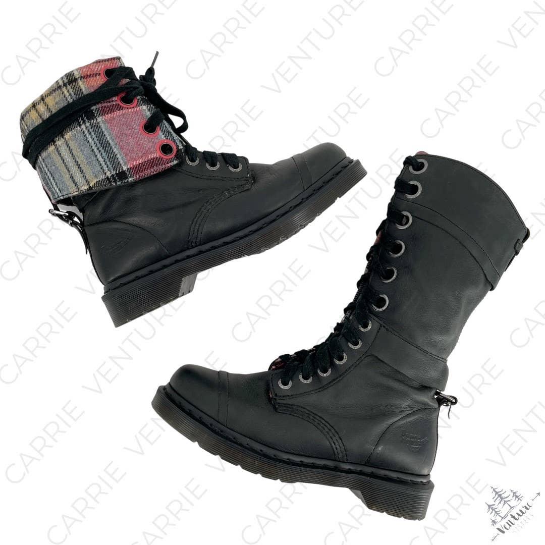 Dr. Martens Triumph Boots Leather Pirate Style Fold Down Tartan Plaid Lining Size 7