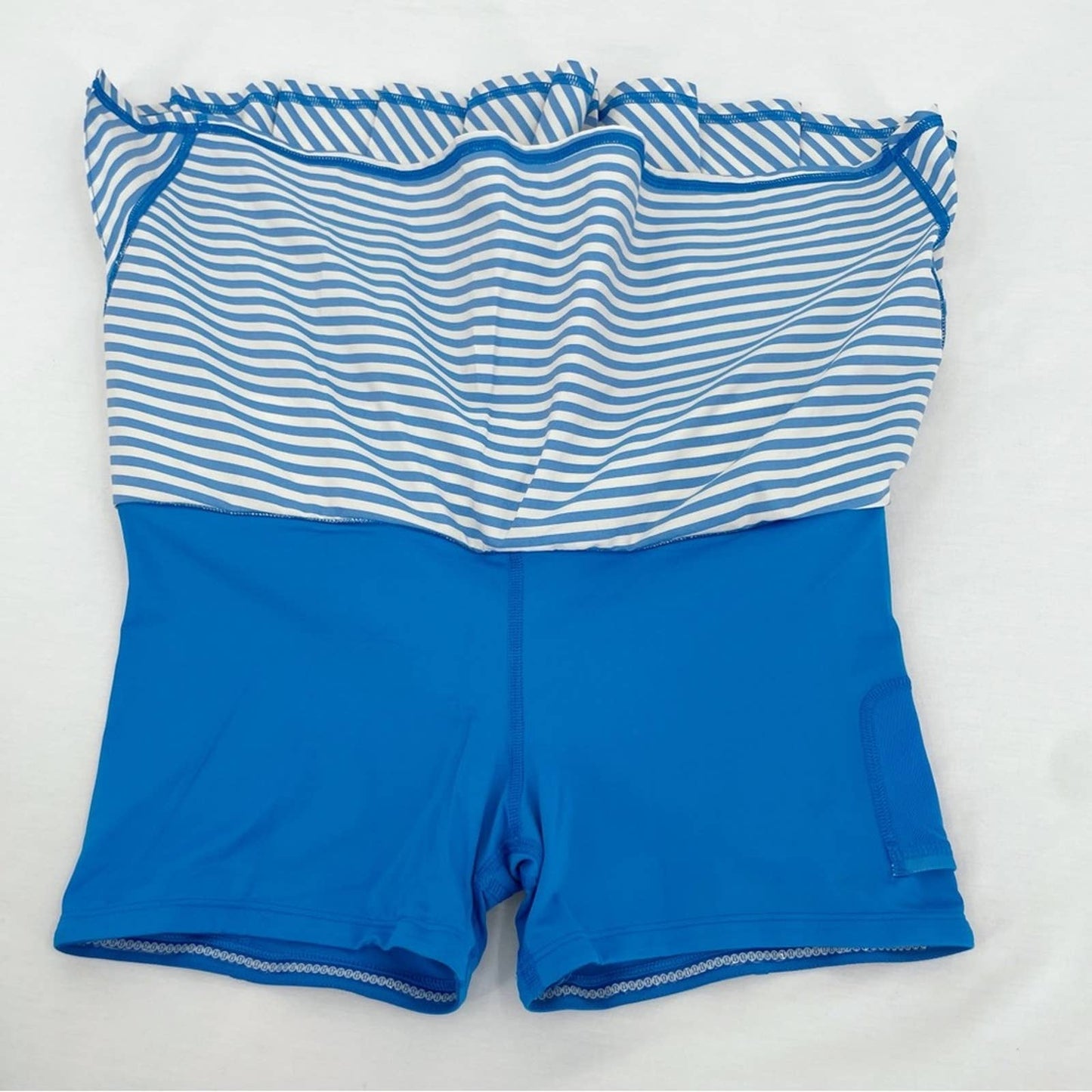 Lululemon Pace Setter Skirt Classic Stripe Polar Cream Blue Golf Tennis Skort Size 6