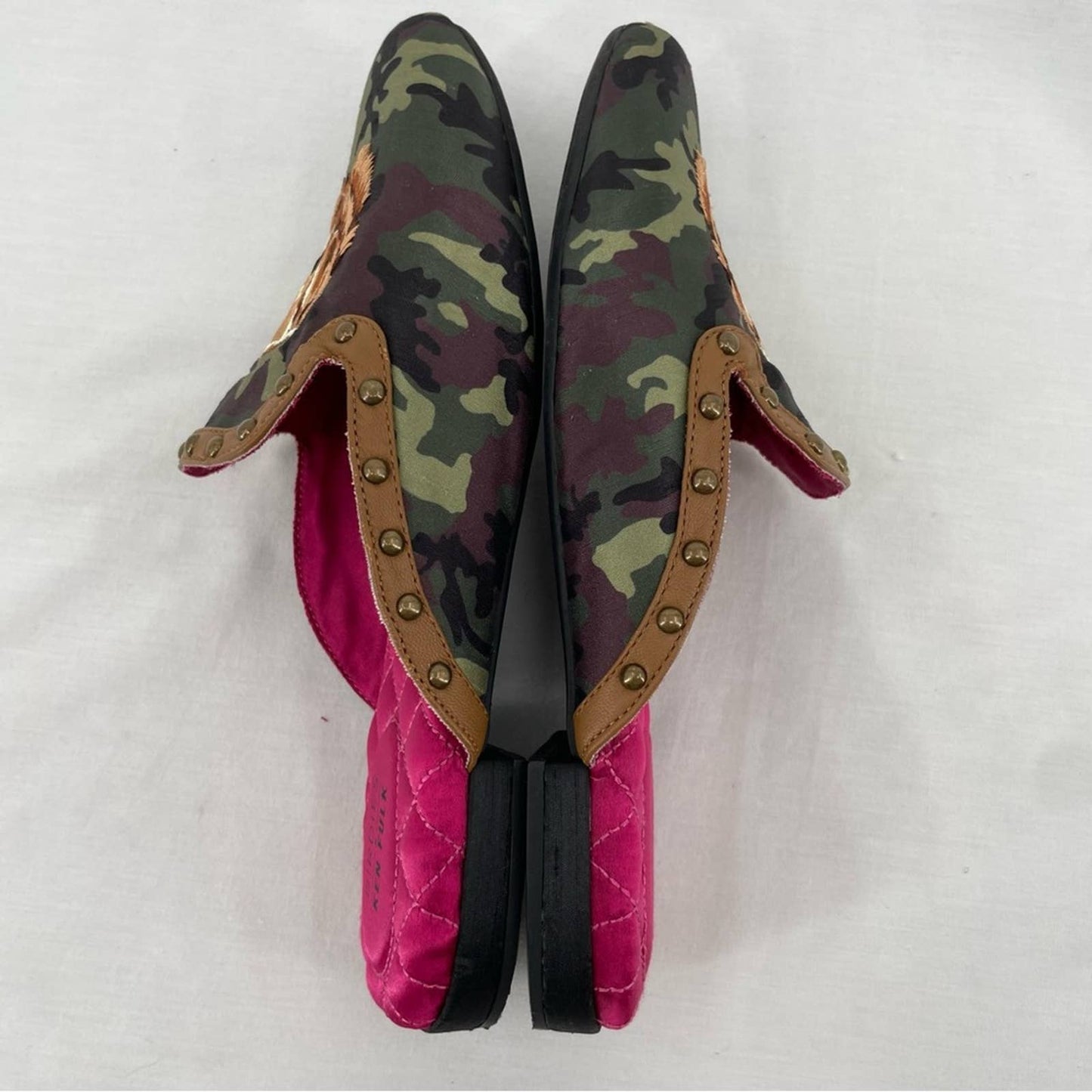 Birdies Ken Fulk Phoebe Slipper Mules Retriever Dogs Pink Green Camo Animalia Size 9