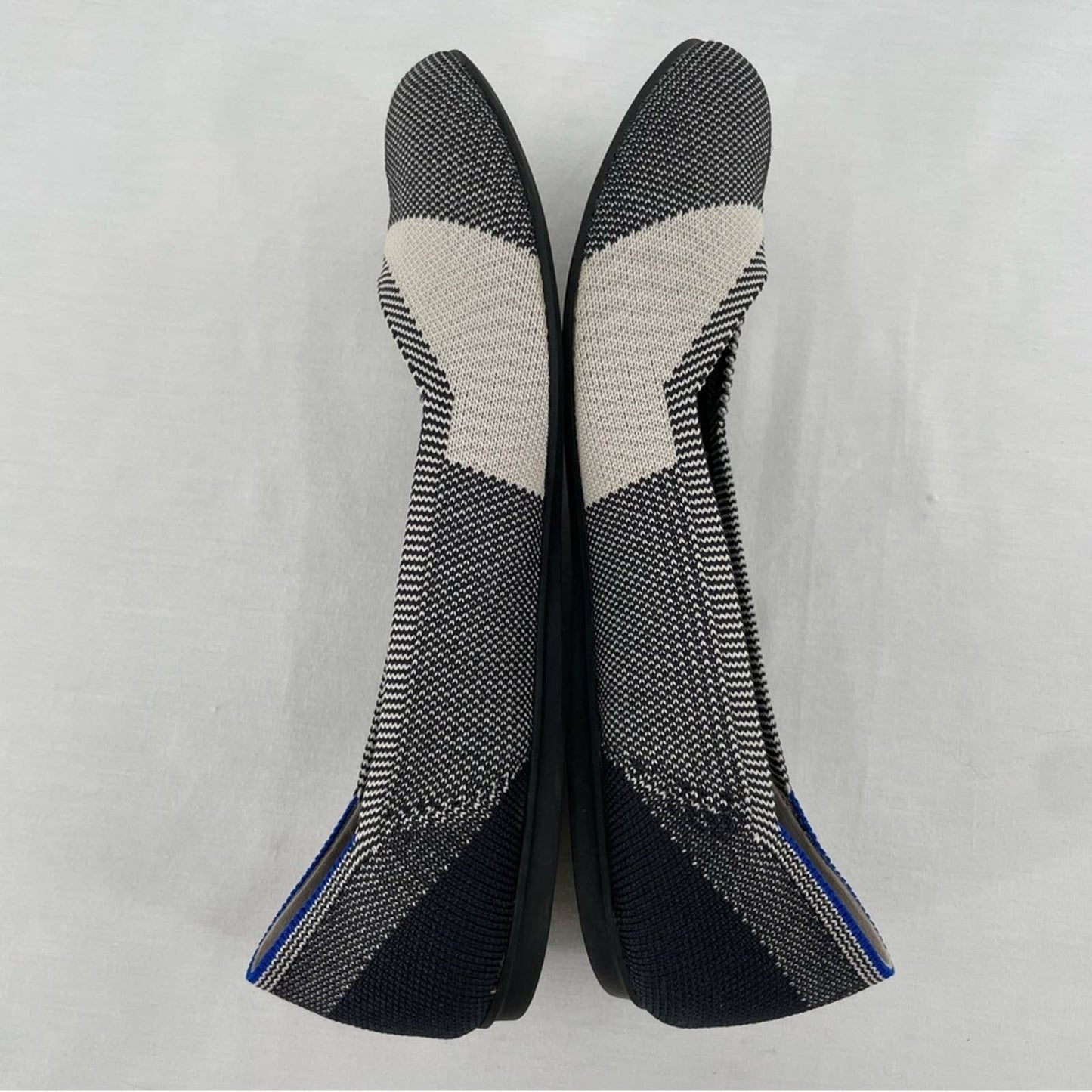 Rothy’s The Flat Captoe Black White Round Toe Shoes Balletcore Neutral Flats Size 8.5