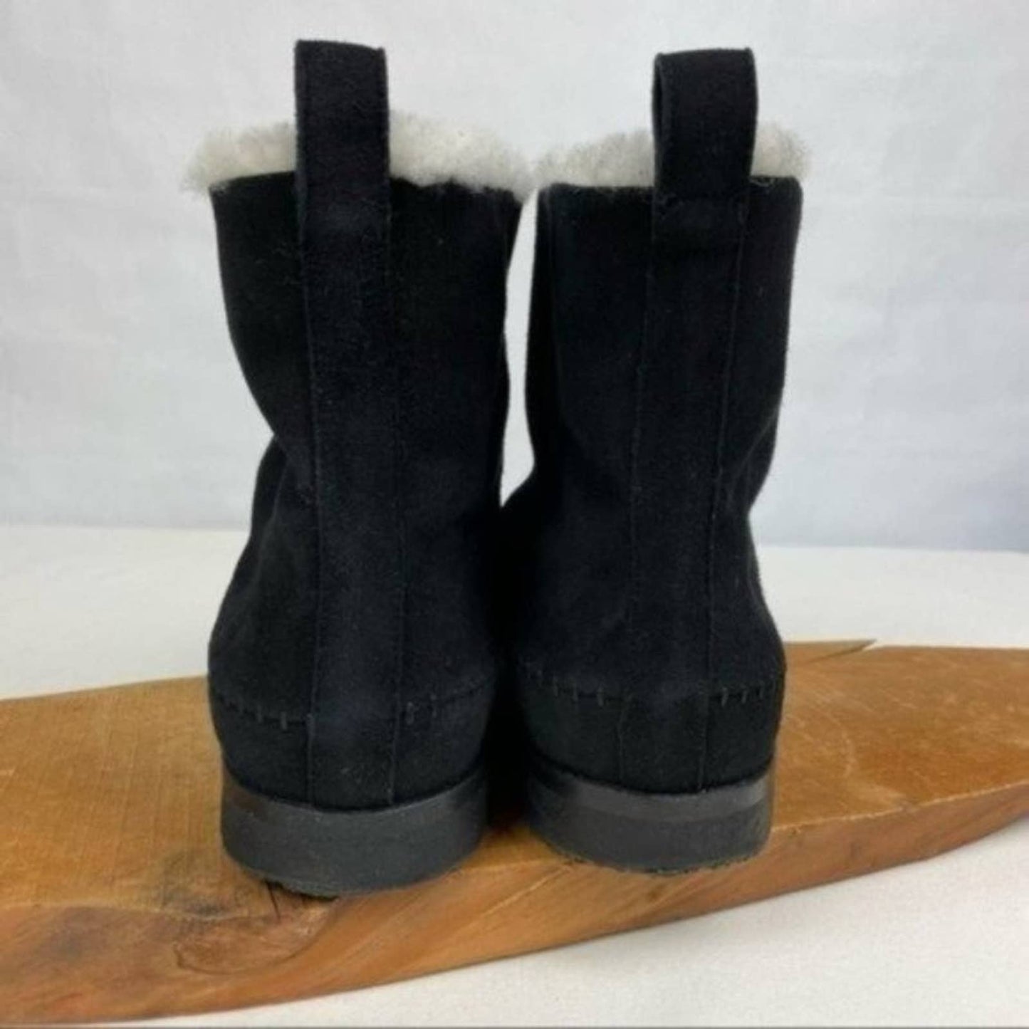 Jenni Kayne Black Suede Shearling Moc Boot Neutral Minimalist Ankle Bootie Size EU 41