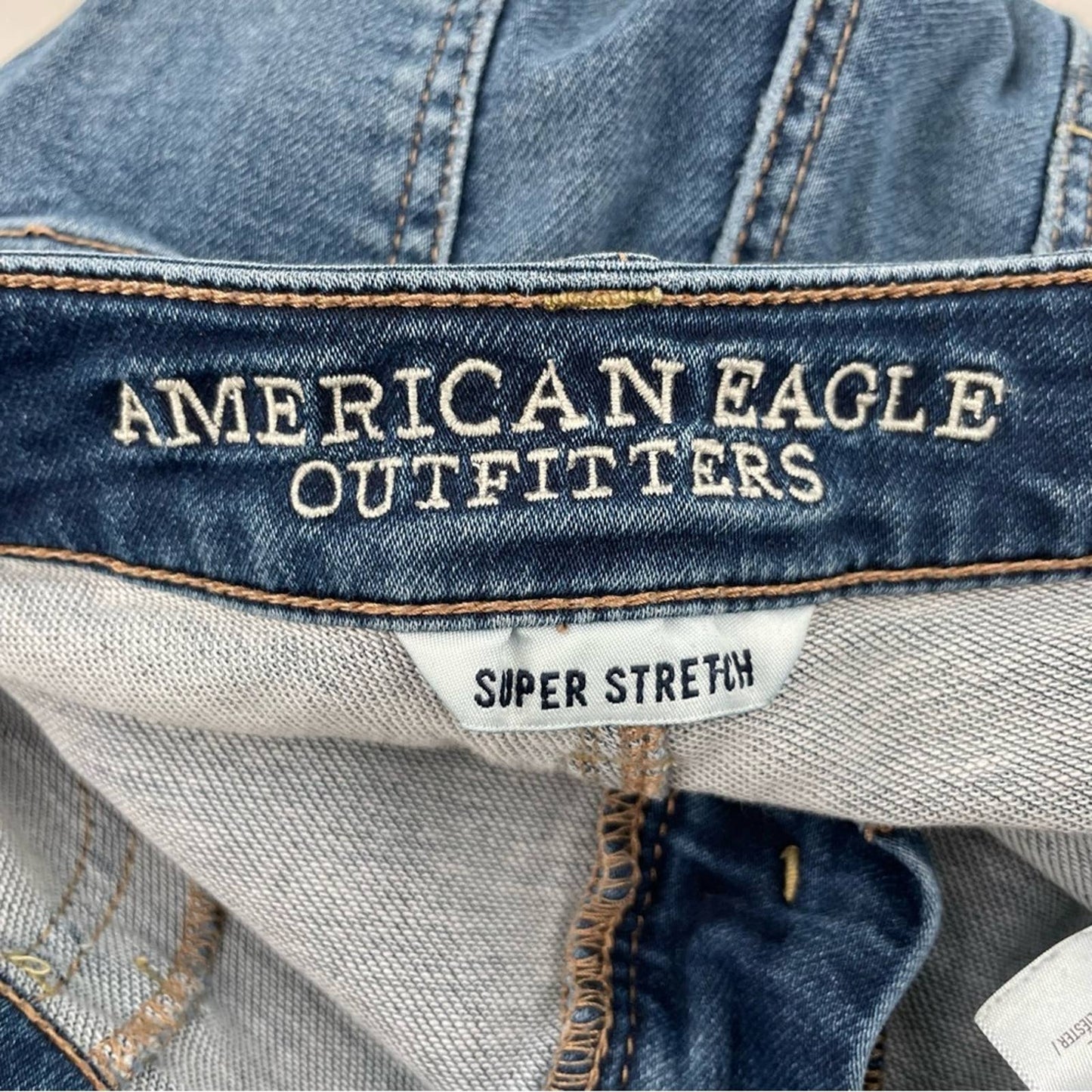 AEO American Eagle Outfitters Hi-Rise Jegging Super Stretch Ripped Jeans Size 4