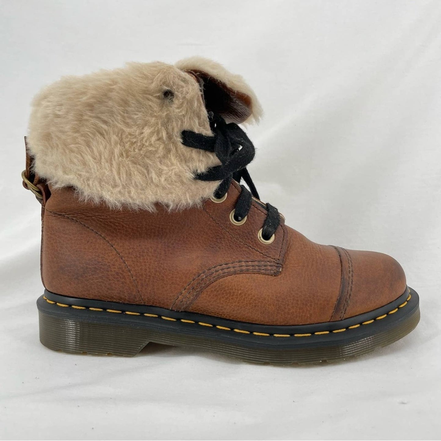 Dr. Martens Aimilita Fur Lined Tab Grizzly Leather Lace Up Winter Biker Boots Size 9