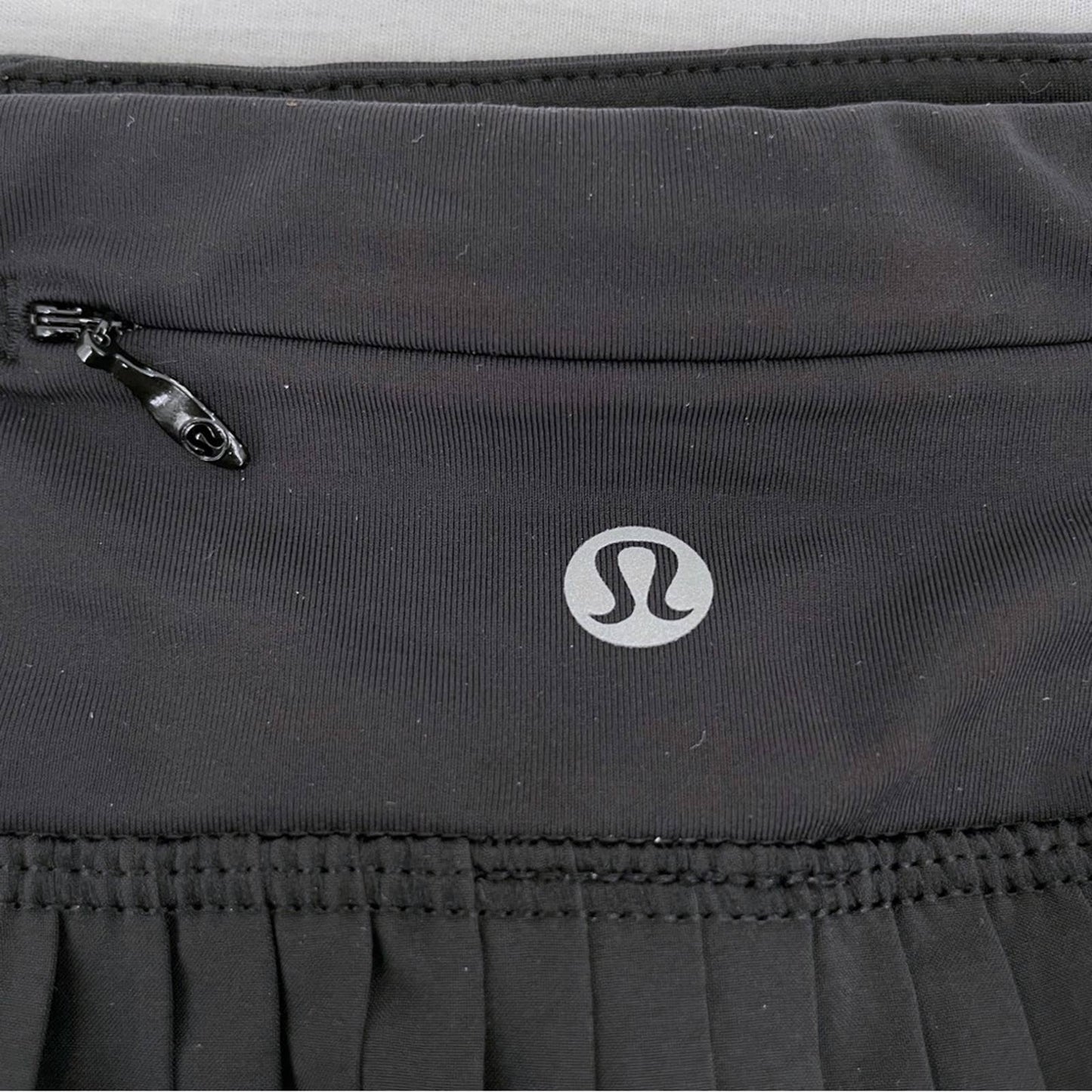 Lululemon Pleat to Street II Black Skirt Skort Golf Tennis Ballerina Twirly Size 6