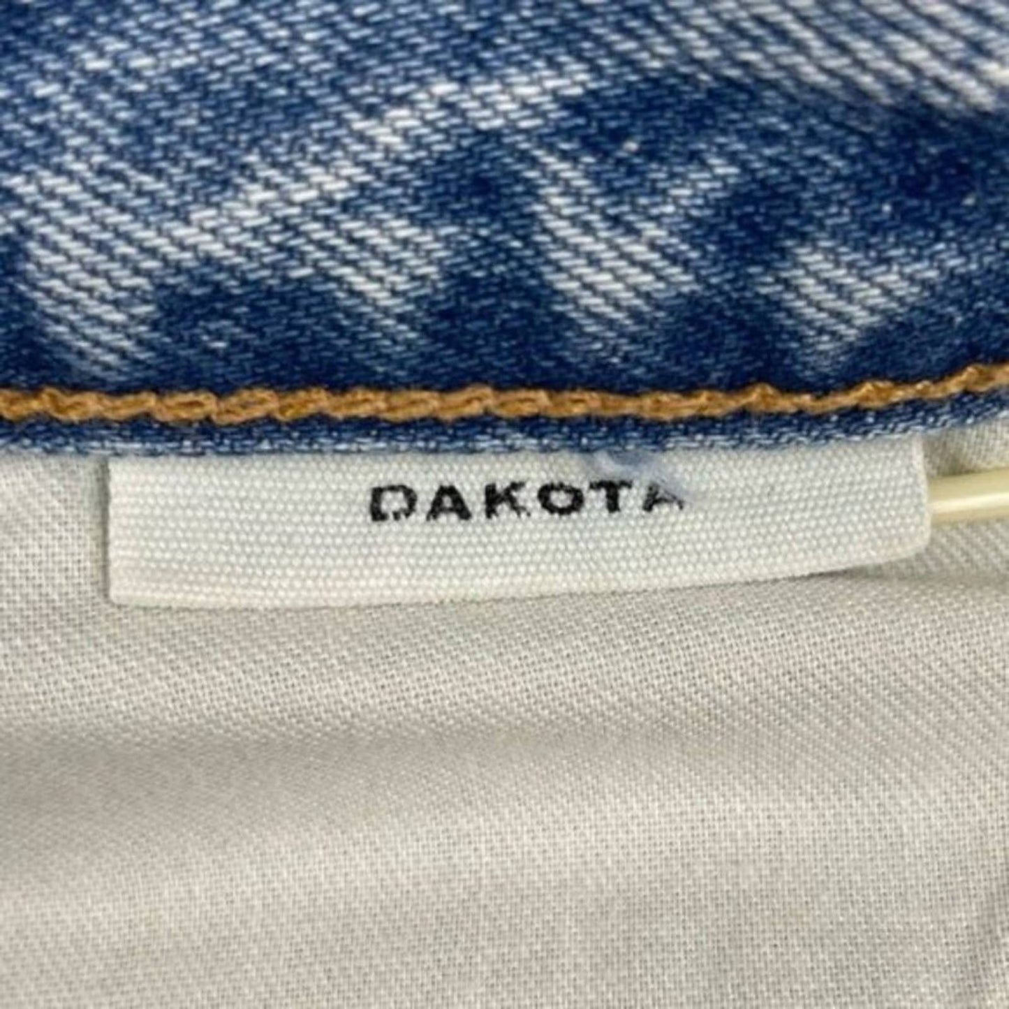 SLVRLAKE Dakota High Rise Relaxed Fit Crosby Light Acid Wash Denim Blue Jeans Size 26